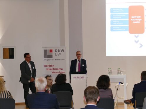 Die Vorstellung der Plattform „RKW BW Nachfolgeexperten“ durch Gernod Kraft (links) und Dr. Mirko Häcker